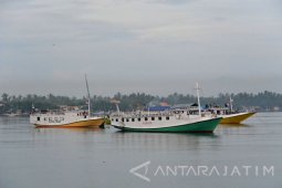 Pemudik Perahu Layar Motor
