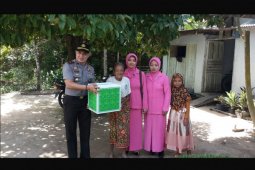 Berbagi Takjil Polsek Benua Kayong Ketapang