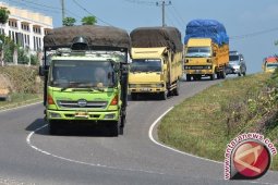 Polisi Selidiki Ratusan Karung Batu Berkadar Emas