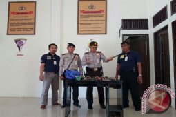 Lebaran 2016 - Banyak Pemudik Membawa Senjata Tajam