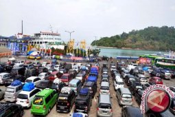 Menhub: Semua Kendaraan di Kapal Harus Diikat