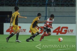MU Kalahkan Mitra Kukar