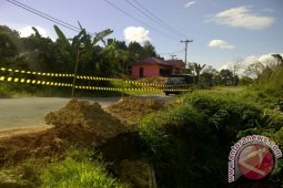 Waspadai Ruas Jalan Lintas Sumatera Sipirok