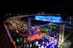 Wali Kota Surabaya Resmikan "Jembatan Suroboyo"