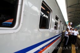 Kementerian BUMN Berangkatkan 2.400 Penumpang KA ke Jakarta