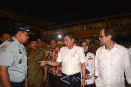 Sidak Menhub di Terminal Purabaya