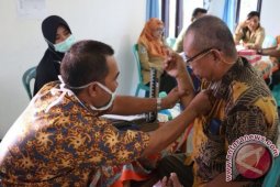 188 Calhaj Paser Jalani Tes Kesehatan