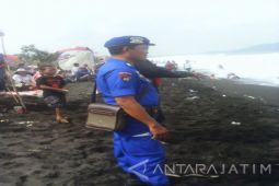 SAR Belum Temukan Wisatawan Tenggelam di Pantai Getem Puger