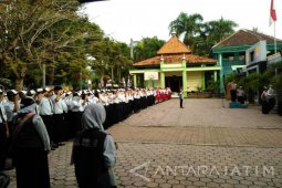 Polres Bondowoso Sosialisasikan Gerdu Bersinar Kepada Siswa
