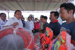 Pemkab Situbondo Kampanyekan Keselamatan Pelayaran Kepada Nelayan