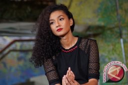 Tatyana Akman "dijemur" agar mirip Shanty dan Tara Basro