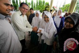 Aceh janjikan bonus siswa beprestasi tingkat nasional