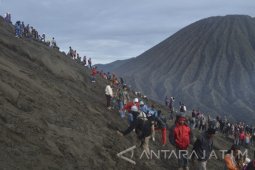 Wisatawan Bromo Tetap Ramai