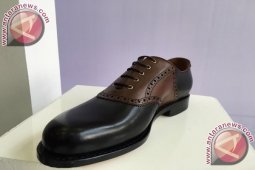 Sepatu Indonesia kualitas premium "Ekuator" resmi diluncurkan