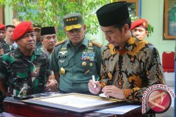 Presiden Jokowi tekankan kinerja TNI-Polri harus cepat, profesional