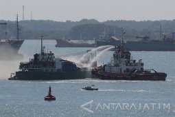 Kebakaran Kapal Kargo