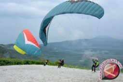 Sulteng Gelar Kejuaraan Internasional Paralayang