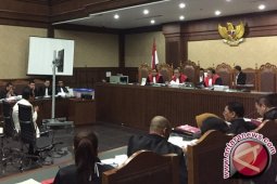 Saksi Ahli Yakin Mirna Meninggal Karena Sianida