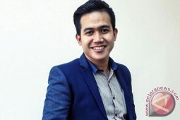 Lelang jabatan ala gubernur Zola