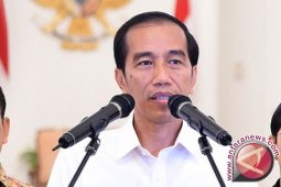 Presiden ungkap daerah yang menumpuk uang di bank