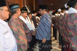 Pemkab Tulungagung Lepas Keberangkatan 936 CJH