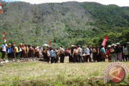ARUH BANIH JARO