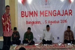 Direksi BUMN Lakukan Pengajaran 76 Sekolah Jatim