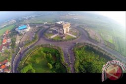Pemkab Kediri Gelar Tari Kolosal 1.000 Barong