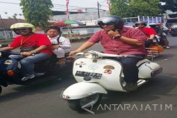Wali Kota Kediri Minta Pecinta Vespa Tertib dalam Berlalu Lintas