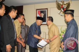 Awang: Radio Jembatan Informasi Pembangunan Daerah