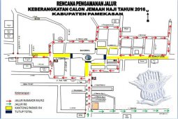 Jalur Kota Pamekasan Ditutup Saat Pemberangkatan Haji