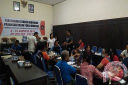 KPUD Buleleng Genjot Penghitungan Dukungan KTP "SURYA"