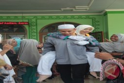 Calhaj Kotabaru Masuk Asrama Lebih Awal