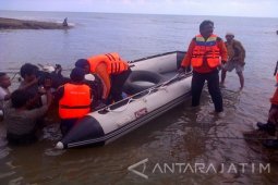 Tim Basarnas Lanjutkan Pencarian Nelayan Hilang di Pamekasan