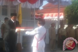 Bupati Samosir Kukuhkan Paskibra 17 Agustus