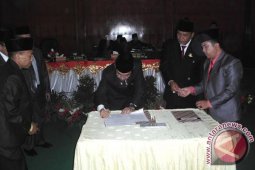 DPRD Rejanglebong sahkan lima peraturan daerah