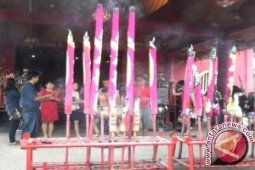 Warga Muntok Gelar Tradisi Sembahyang Rebut