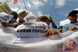 TOLAK KEKERASAN TERHADAP WARTAWAN