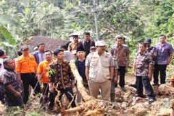 Wagub Jatim Minta Penormalan Sosial-Ekonomi Trenggalek
