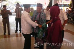 Melepas Keberangkatan CJH Sidoarjo