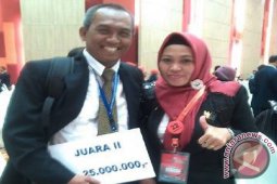 Kepala Sekolah Kawasan Terpencil Raih Penghargaan Nasional