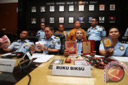 Pengungkapan Biksu Palsu