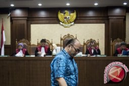 Pejabat MA divonis sembilan tahun penjara