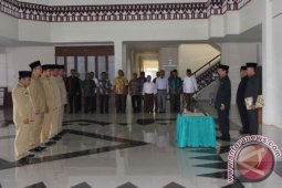 Bupati Tapsel Kembali Lantik Pejabatnya