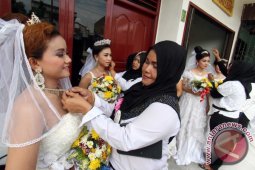 UJI KOMPETENSI TATA RIAS PENGANTIN
