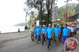 Pemkab Simalungun Gelar Jalan Sehat di Parapat