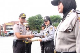 Ibu Asuh: Jaga Jatidiri Polwan sebagai Polisi dan Ibu