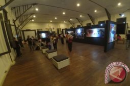 Kelompok Rindudendam Gelar Pameran Seni Rupa di Muntok
