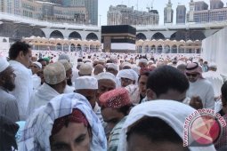 Petugas kesehatan imbau jamaah haji antisipasi suhu tinggi Saudi