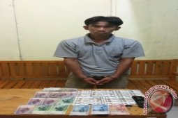 Polisi Tangkap Penjaga Sekolah Jual Zenith